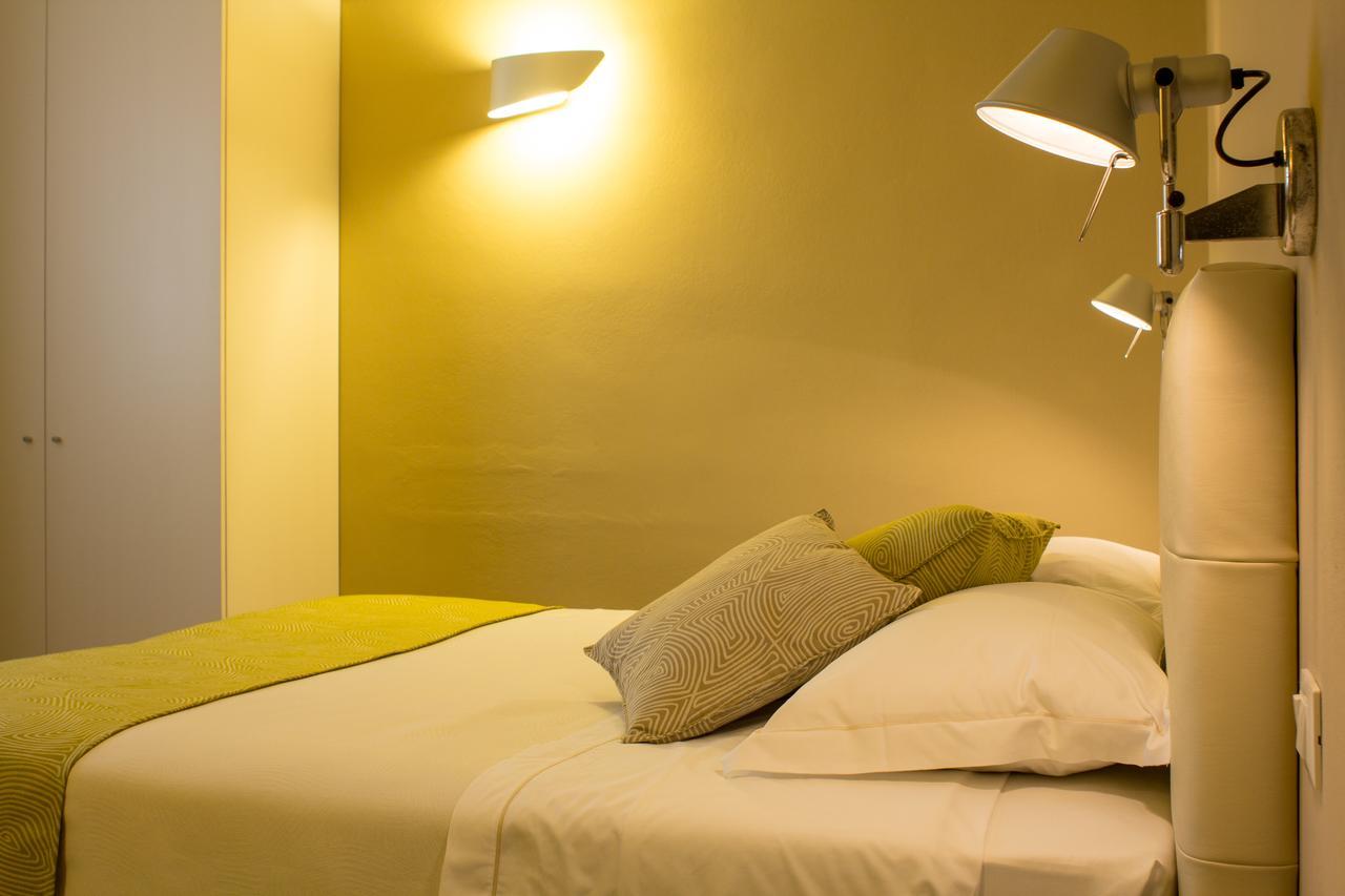 Hotel Universal Livorno Bagian luar foto